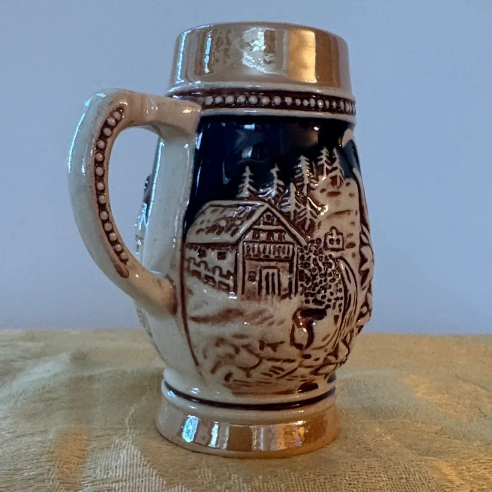Vintage KING Beer Stein – Handmade in Germany - Picture 4 of 10